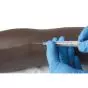 Bras de ponction veineuse et d'injection niveau perfectionné