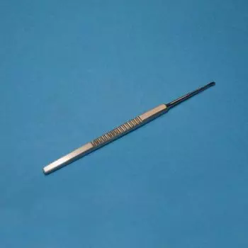 Curette Pédicurie Besnier-Lupus, pleine, 2 mm