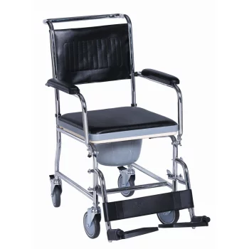 Chaise garde-robe à roulettes