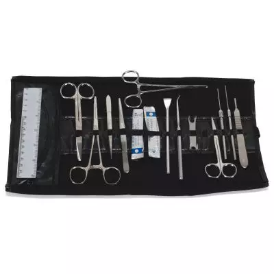 – Trousse a dissection