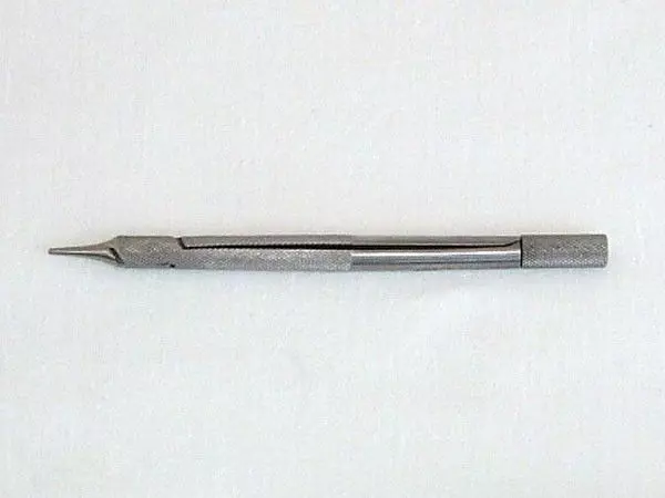 Porte-lame de Castroviejo, droit, 11 cm