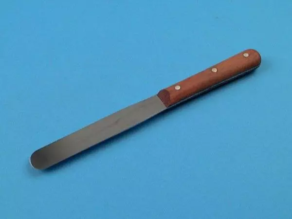 Spatule à Plâtre, n°1