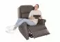 Fauteuil releveur Invacare Porto version avec moteur Simili cuir chocolat