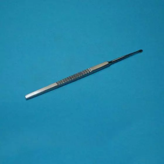 Curette Pédicurie Besnier-Lupus, pleine, 4 mm